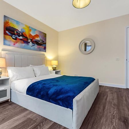 Family Friendly, Zone 2, 2 Beds, Overground London Ngoại thất bức ảnh