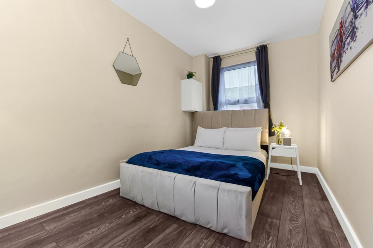 Family Friendly, Zone 2, 2 Beds, Overground London Ngoại thất bức ảnh