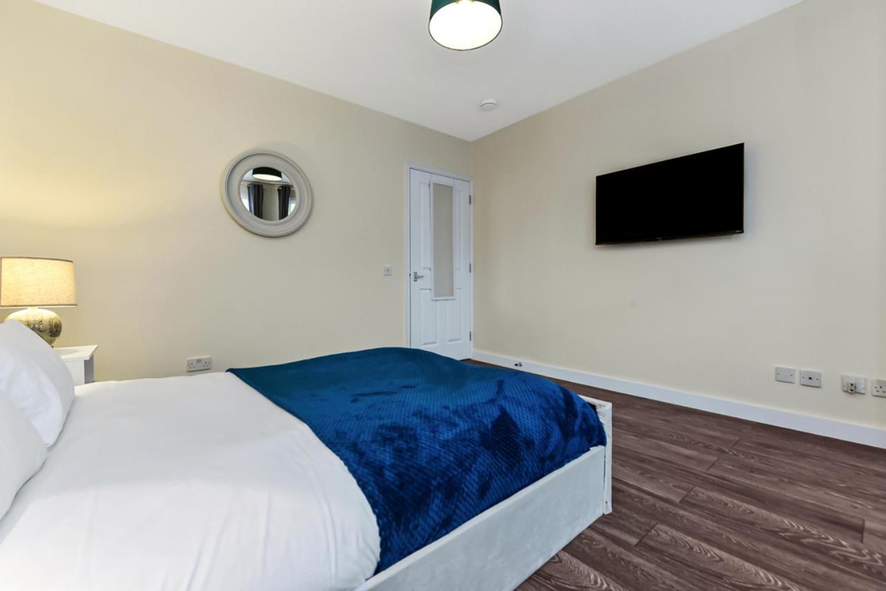 Family Friendly, Zone 2, 2 Beds, Overground London Ngoại thất bức ảnh